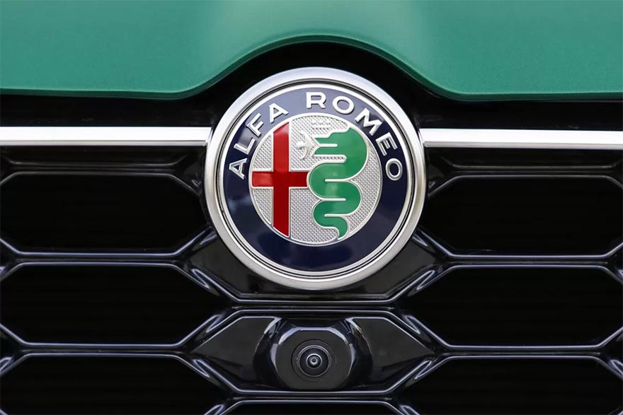 Alfa Romeo,BMW, Alfa Romeo is Preparing a New Big Crossover That Will Challenge the BMW iX