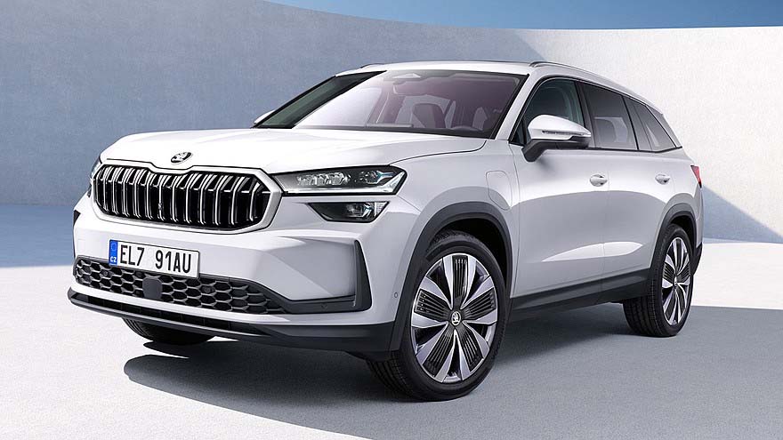 Skoda,Kodiaq, Skoda Kodiaq With a Change of Generation Became Larger and Received a PHEV Version